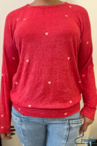 بلوز زنانه قرمز قلبی بوفالو – چهار فصل و فری‌سایز